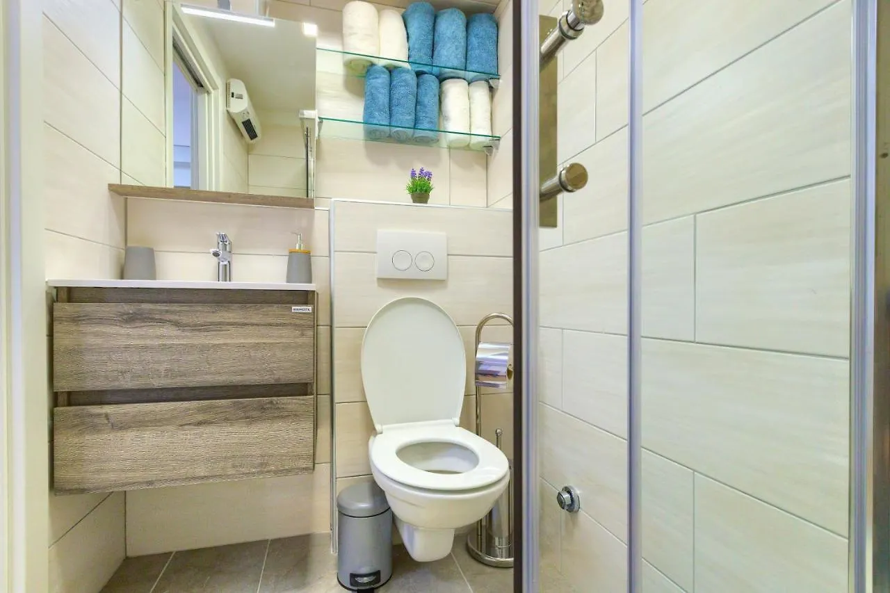 Apartment Tale - Brand New Apartment In Pula'S Old Town, With Free Netflix And Wi-Fi Pula